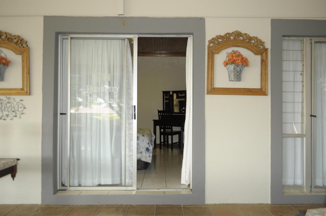 @Home Guest House Rustenburg Exterior photo